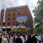 Zlatko Kopljar: K9 Compassion, Dombauverwaltung am Roncalliplatz Köln (c) Kunst-Station Sankt Peter Köln, 2013